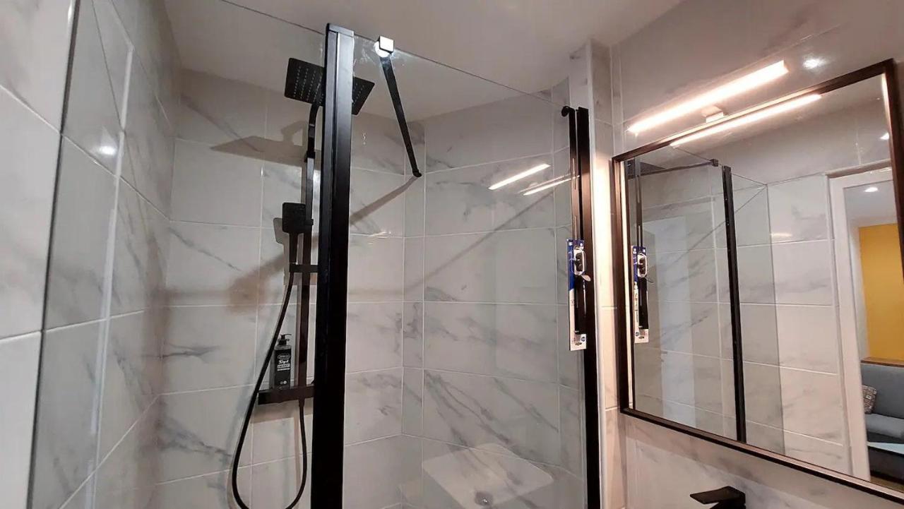 티에 Grand F4 De 70M2 Pour 6 Personnes - Paris 12Eme Gare De Lyon, Orly Airport 아파트 외부 사진